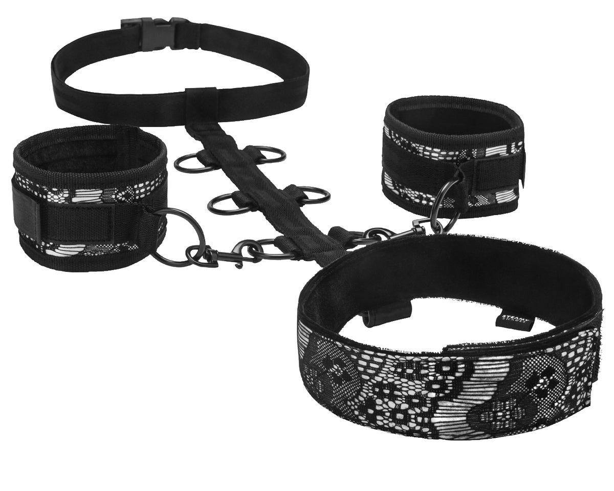 STEAMY SHADES Neck & Wriststraints schwarzes Hals- und Handfesselset mit verstellbaren Manschetten, breitem Hüftgurt und silberfarbenen Verbindungsketten in freigestellter Gesamtansicht auf weißem Hintergrund – erhältlich bei Evoria Care