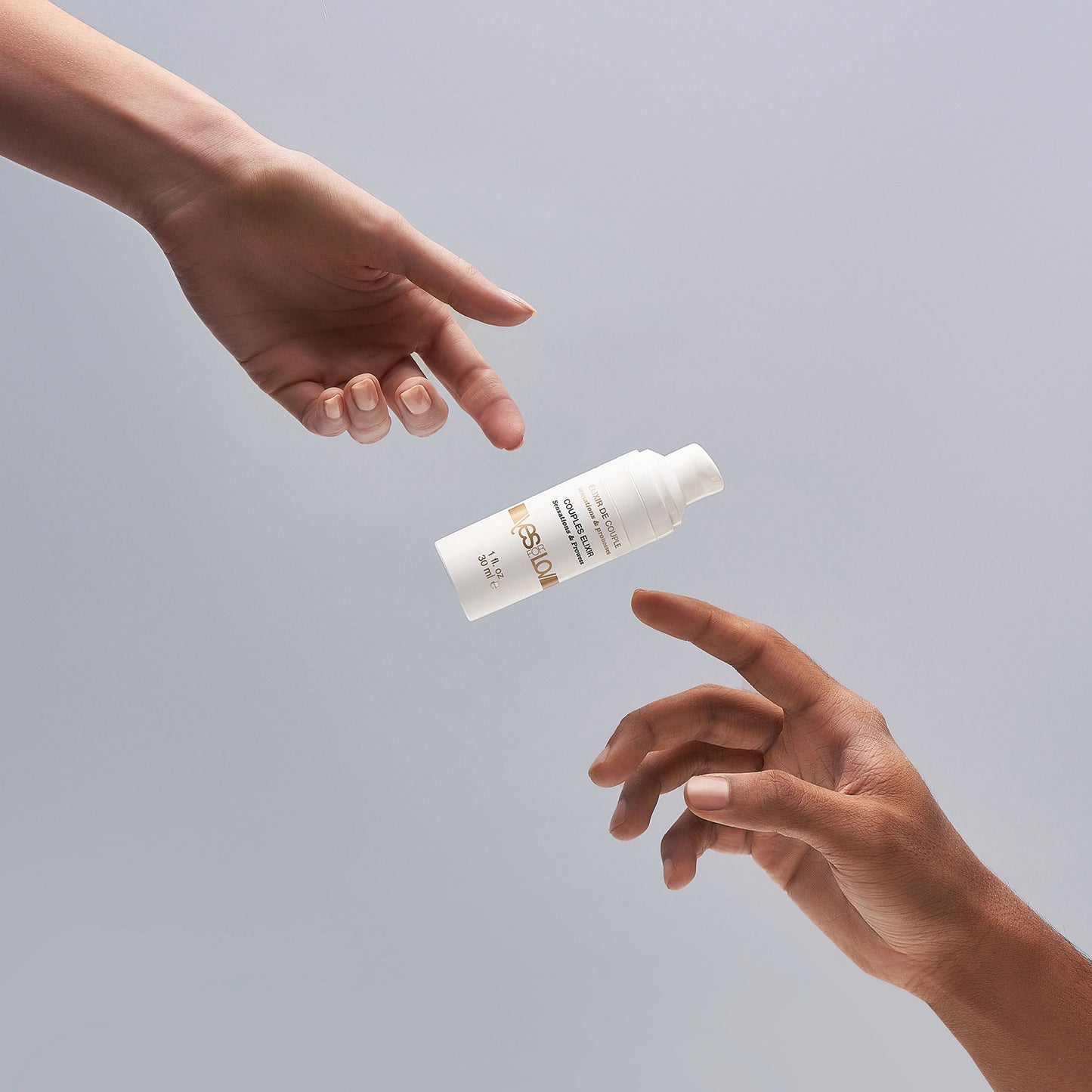 YESforLOV Couples Elixier Anwendung Detail – stimulierendes Gel mit Heiß-Kalt Effekt
