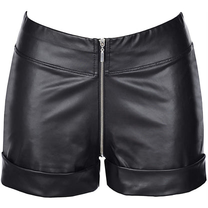 Axami V-9153 schwarze Wetlook-Shorts in Vorderansicht mit mittigem silberfarbenem Reißverschluss