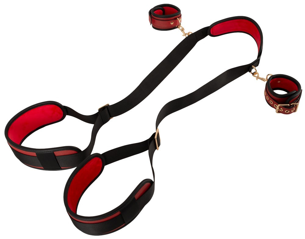 Detailansicht des Bad Kitty Neck-Thigh-Restraint-Sets Kombi-Fessel Deluxe