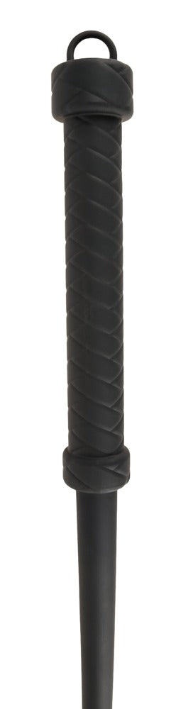 Detailansicht des schwarzen Griffs der Bad Kitty Singletail Silikon-Peitsche