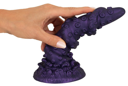 Beasty Cocks Octopus Prime beim Biegen zur Darstellung der weichen und flexiblen Konstruktion