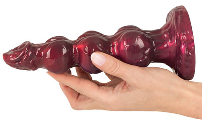 Beasty Cocks Werewolf Willie in der Hand zur Darstellung der flexiblen und biegsamen Konstruktion