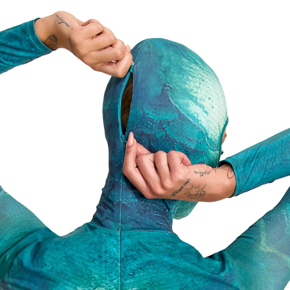 Rückansicht der angenähten Kopfmaske des Beasty Suits Fantasy-Reptilien-Overalls