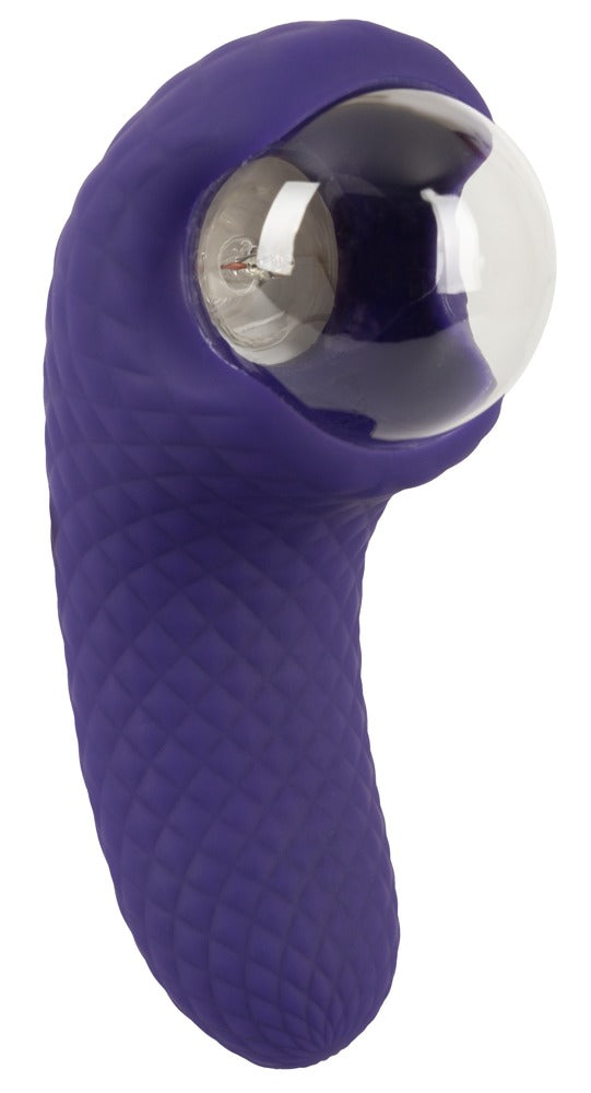 beau cœur ZANTO Plasma Vibrator in Dunkelviolett – schräge Frontansicht mit metallischem Stimulationskopf und strukturierter Oberfläche