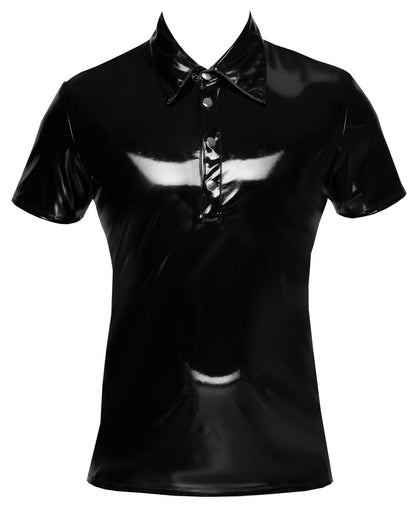 Schwarzes Black Level Lack-Poloshirt mit Kragen und Druckknopfleiste in der Vorderansicht