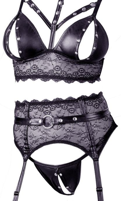 Detailansicht des Cottelli BONDAGE Sets mit Spitze und dekorativen Riemen