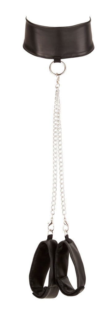 Halsband mit Front-Ring, Metallketten und Handfesseln mit Klettverschluss aus dem Cottelli BONDAGE Set