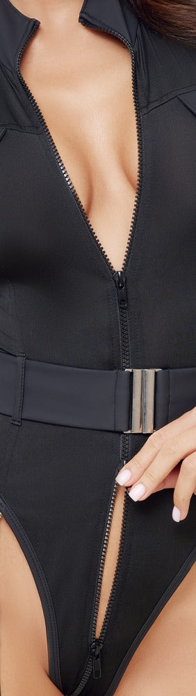 Detailansicht des Cottelli COSTUMES Polizei-Bodys mit schwarzem Material und Reißverschluss im Special Police Style