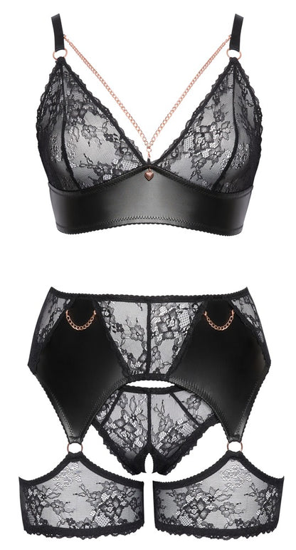 Schwarzes Cottelli CURVES Spitzen-Straps-Set mit Soft-BH, Slip ouvert und Strapsgürtel in Vorderansicht