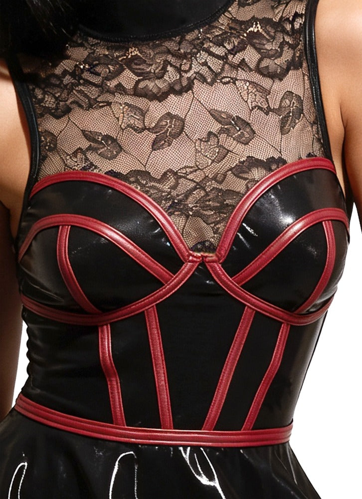 Detail des Cottelli PARTY Wetlook-Mininkleids mit dunkelroten Corsagen-Paspelierungen und schwarzer Spitze