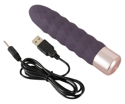 Elegant Series Diamond Vibe mit USB-Ladekabel und Ladeanschluss in Produktansicht