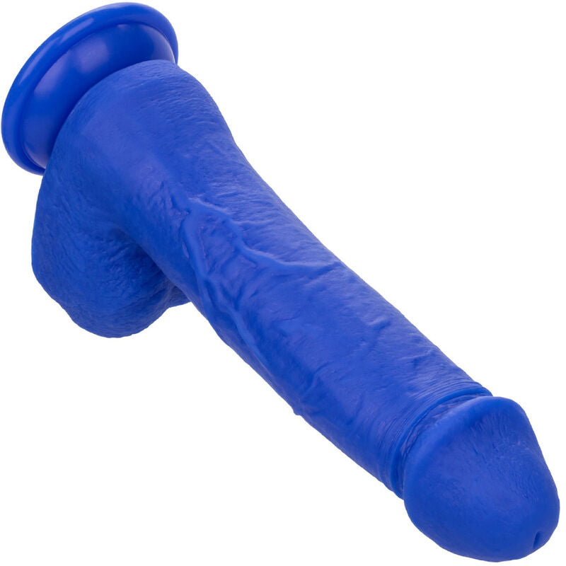 CalExotics Admiral Captain realistischer Vibrator in Blau mit strukturierter Oberfläche in schräger Perspektivansicht – erhältlich bei Evoria Care