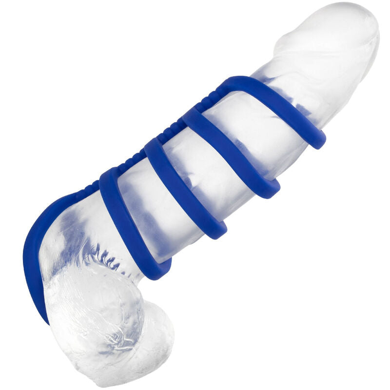CalExotics Admiral Xtreme Cage elastisches Multi-Ring-System in Blau in der Anwendungsdarstellung – erhältlich bei Evoria Care
