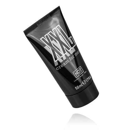 HOT XXL Cream for Men – schwarze Tube der Peniscreme mit silberfarbenem XXL Schriftzug und schwarzem Verschluss in diagonal liegender Produktansicht auf weißem Hintergrund – erhältlich bei Evoria Care