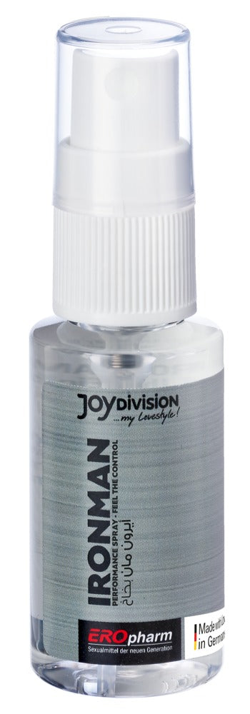 JOYDIVISION EROpharm IRONMAN – silberfarbene Sprühflasche des Control-Sprays mit weißem Sprühkopf, transparenter Schutzkappe und schwarz-roter Produktbeschriftung in aufrechter Vorderansicht auf weißem Hintergrund – erhältlich bei Evoria Care