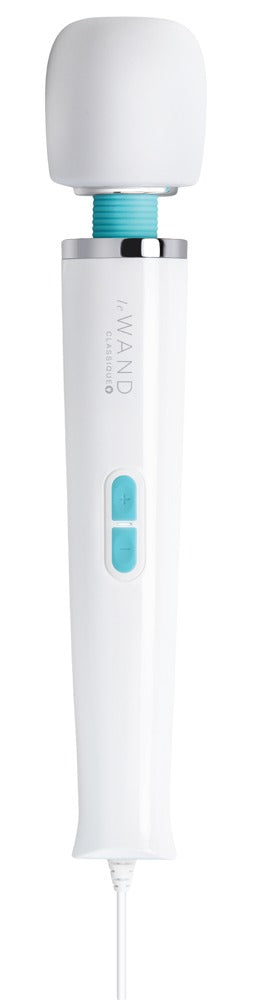 le WAND Classique elektrischer Massagestab in Weiß mit rundem Massagekopf und hellblauen Akzenten in aufrechter Produktansicht – erhältlich bei Evoria Care