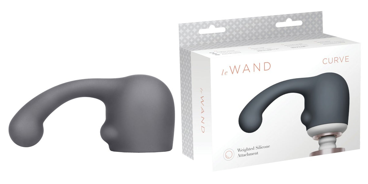 Le Wand Curve gewichteter Silikonaufsatz für G-Punkt und Prostata in Grau mit geschwungenem Schaft, abgerundeter Spitze und breiter Aufnahmeöffnung, dargestellt neben der weißen Le Wand Originalverpackung – erhältlich bei Evoria Care