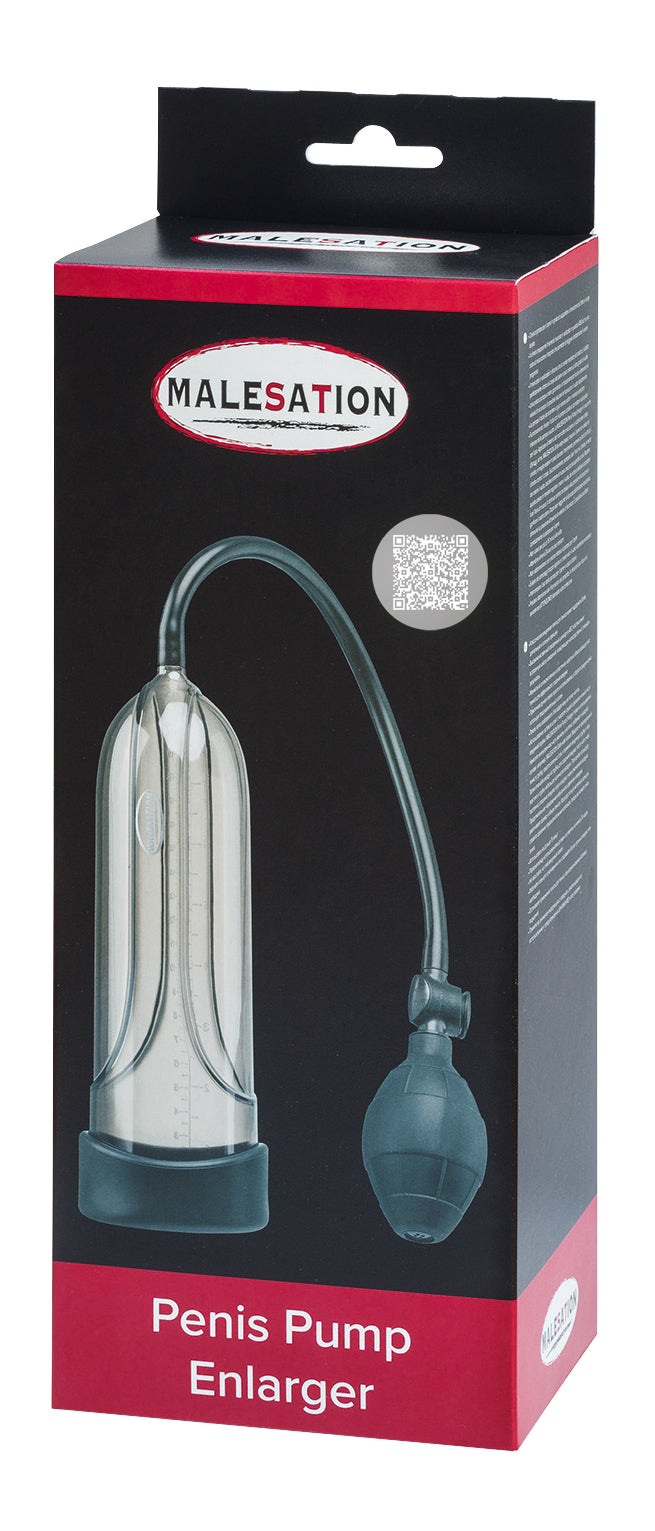MALESATION Penis Pump Enlarger – schwarz-rote Originalverpackung mit Markenlogo und Produktabbildung der transparenten Penispumpe mit manuellem Pumpball – erhältlich bei Evoria Care