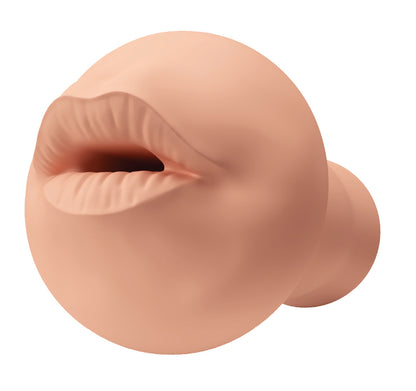 MALESATION Real Blow Job Stroker – Nahaufnahme des hautfarbenen Masturbators mit anatomisch geformten Lippen und geöffneter Mundöffnung – erhältlich bei Evoria Care