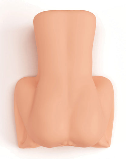MALESATION Real Doggy Style – Rückansicht des hautfarbenen Masturbators mit länglicher anatomischer Form und ausgeprägten Gesäßkonturen – erhältlich bei Evoria Care