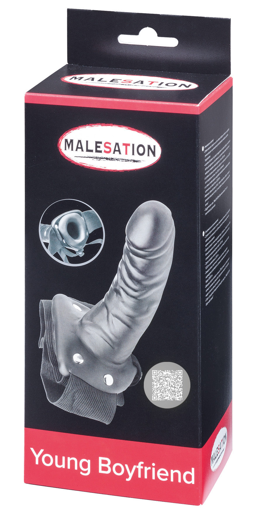 MALESATION Young Boyfriend – schwarz-rote Originalverpackung der hohlen Penisprothese mit Produktabbildung, MALESATION Markenlogo und Modellbezeichnung Young Boyfriend – erhältlich bei Evoria Care