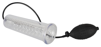 Mister Boner Fantastic Power Pump – liegende Produktansicht mit transparentem Pumpzylinder, Verbindungsschlauch und schwarzem Pumpball – erhältlich bei Evoria Care