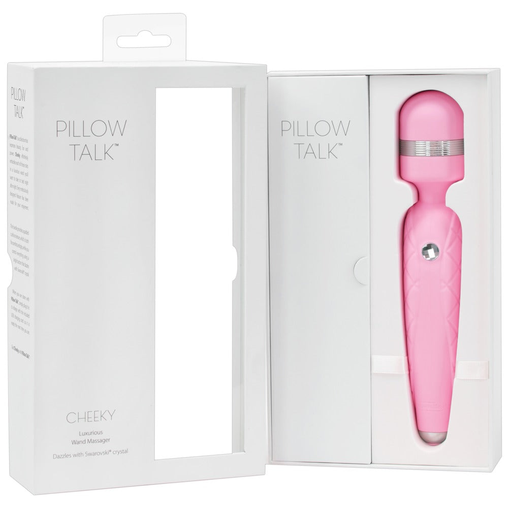 Pillow Talk Cheeky Wand Massager in Pink – weitere Ansicht der weißen Produktverpackung mit pinkfarbenem Wand Massager – erhältlich bei Evoria Care