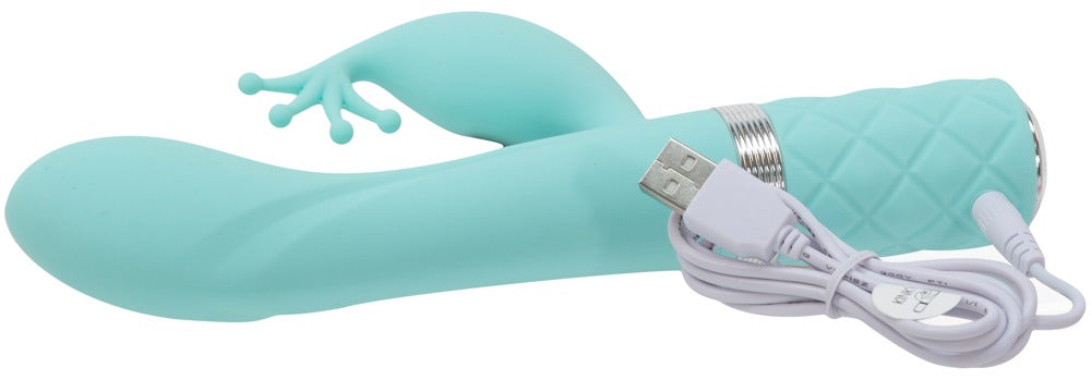 Pillow Talk Kinky Rabbit Vibrator in Mint – liegende Produktansicht mit zugehörigem Zubehör – erhältlich bei Evoria Care