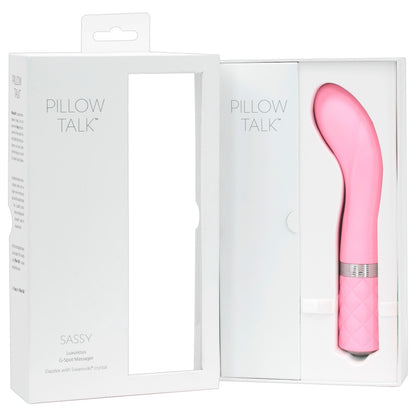 Pillow Talk Sassy G-Punkt-Vibrator in Pink – weitere Ansicht der weißen Produktverpackung mit Darstellung des pinkfarbenen Vibrators – erhältlich bei Evoria Care