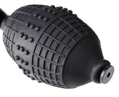 Pump Worx Euro Pump Penispumpe – Detailansicht des schwarzen strukturierten Pumpballs für die manuelle Druckregulierung – erhältlich bei Evoria Care