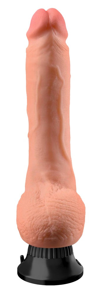 Real Feel Deluxe No. 7 in Hautfarbe – Rückansicht mit strukturierter Oberfläche, realistischer Form und schwarzem Saugfuß – erhältlich bei Evoria Care