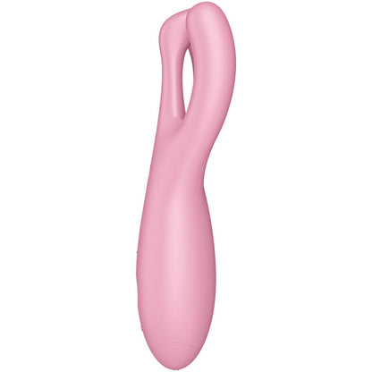 Satisfyer Threesome 4 – rosafarbener Dreifach-Vibrator mit geschwungenem Schaft, seitlich sichtbaren Stimulationsarmen und abgerundetem Griffende in aufrechter Seitenansicht auf weißem Hintergrund – erhältlich bei Evoria Care