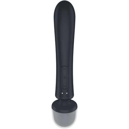 Satisfyer Triple Lover – Rückansicht des schwarzen Dreifach-Vibrators mit glattem länglichem Schaft, teilweise verdeckten seitlichen Stimulationsarmen und abgerundeter Basis auf weißem Hintergrund – erhältlich bei Evoria Care