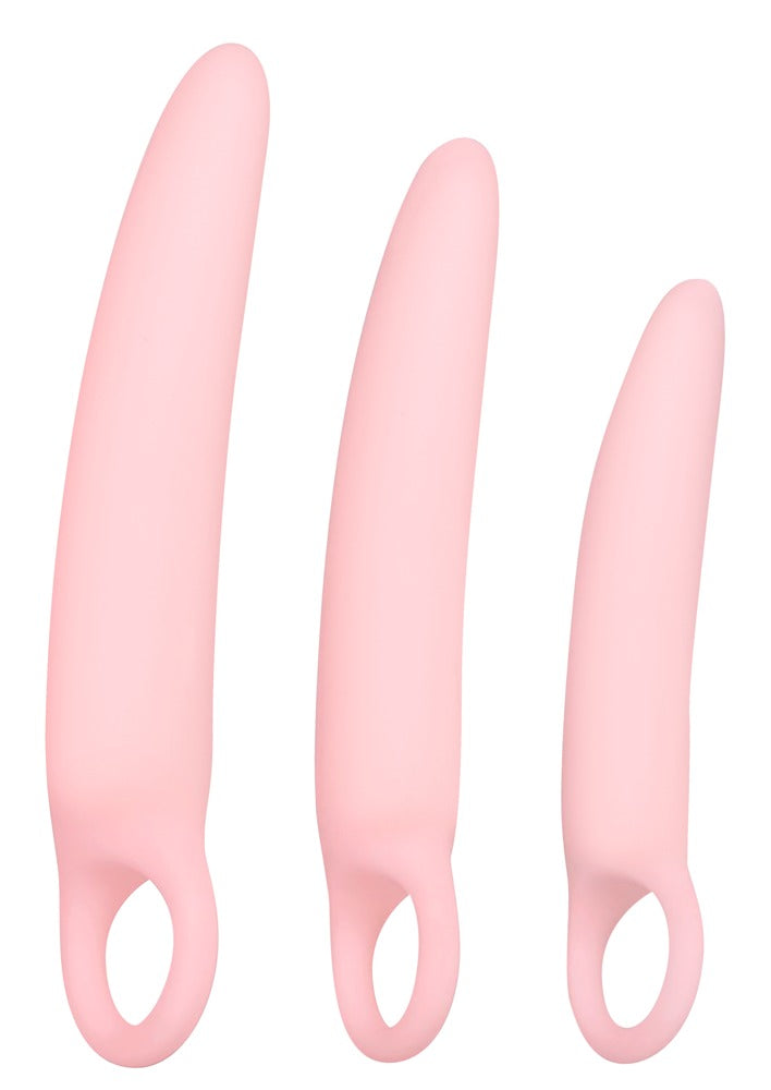 Sweet Smile Vaginal Trainers – Setübersicht mit drei rosafarbenen Trainern in unterschiedlichen Größen und flexibler Form – erhältlich bei Evoria Care