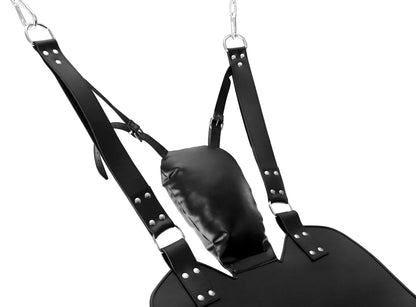 XX-DREAMSTOYS Master of Hell – Detailansicht der schwarzen Leder Sex Sling mit gepolsterter Auflage und stabilisierenden Riemen – erhältlich bei Evoria Care