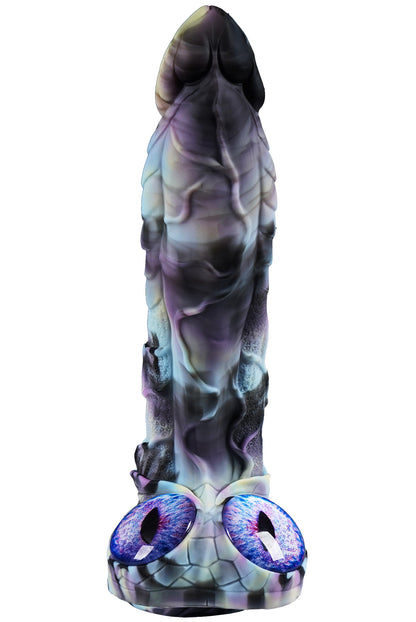 XX-DREAMSTOYS Mutant No. 15 – aufrecht stehender Fantasy-Dildo mit unregelmäßigen Reliefstrukturen, blau-violett-schwarzer Marmorierung und verbreiterter Saugnapfbasis in frontaler Produktansicht auf weißem Hintergrund – erhältlich bei Evoria Care