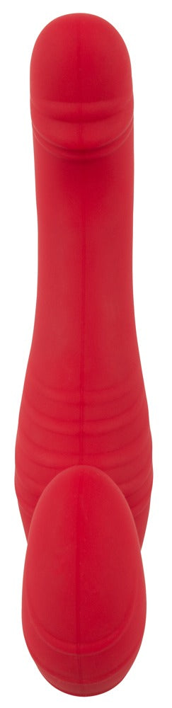 You2Toys RC Strapless Strap-On 3 in Rot – Rückansicht mit länglichem Schaft und geschwungener Dual-Form – erhältlich bei Evoria Care