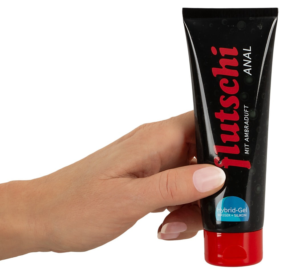 Flutschi Anal Gleitgel 80 ml Anwendung mit Hand