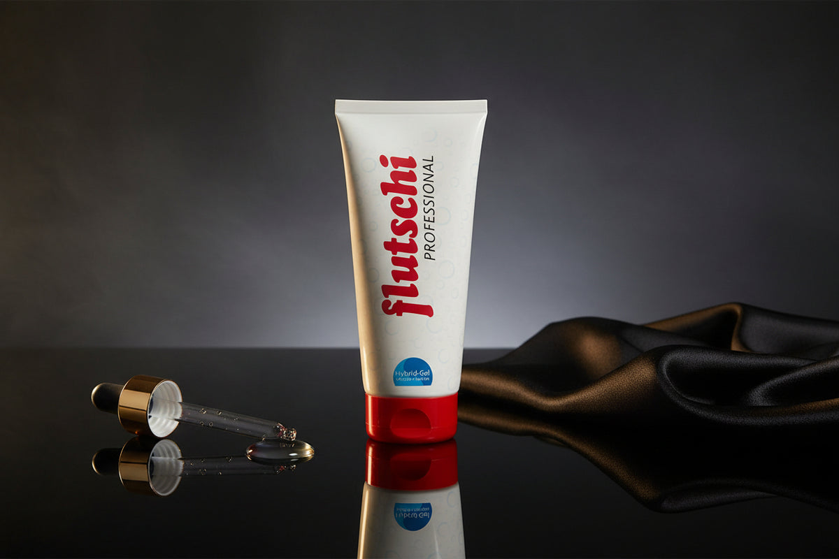 Flutschi Professional Gleitgel in einer eleganten Verpackung, ideal für Intimität