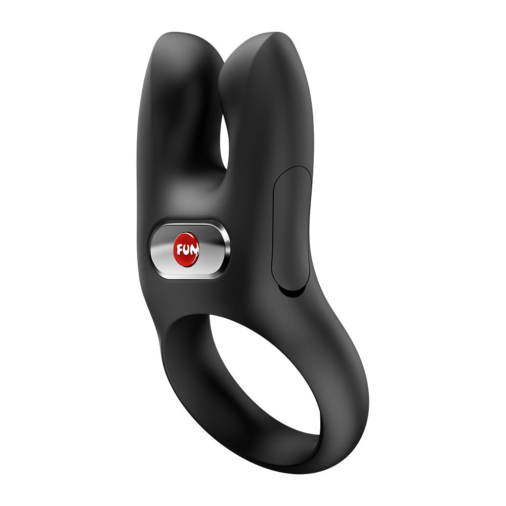 FUN FACTORY NŌS CLASSIC Vibro-Penisring in Schwarz in schräger Produktansicht