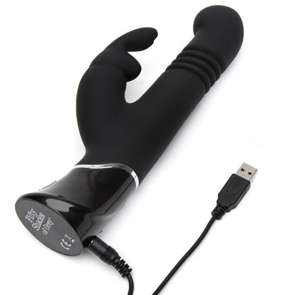 Rabbitvibrator mit USB-Ladekabel für komfortables Aufladen