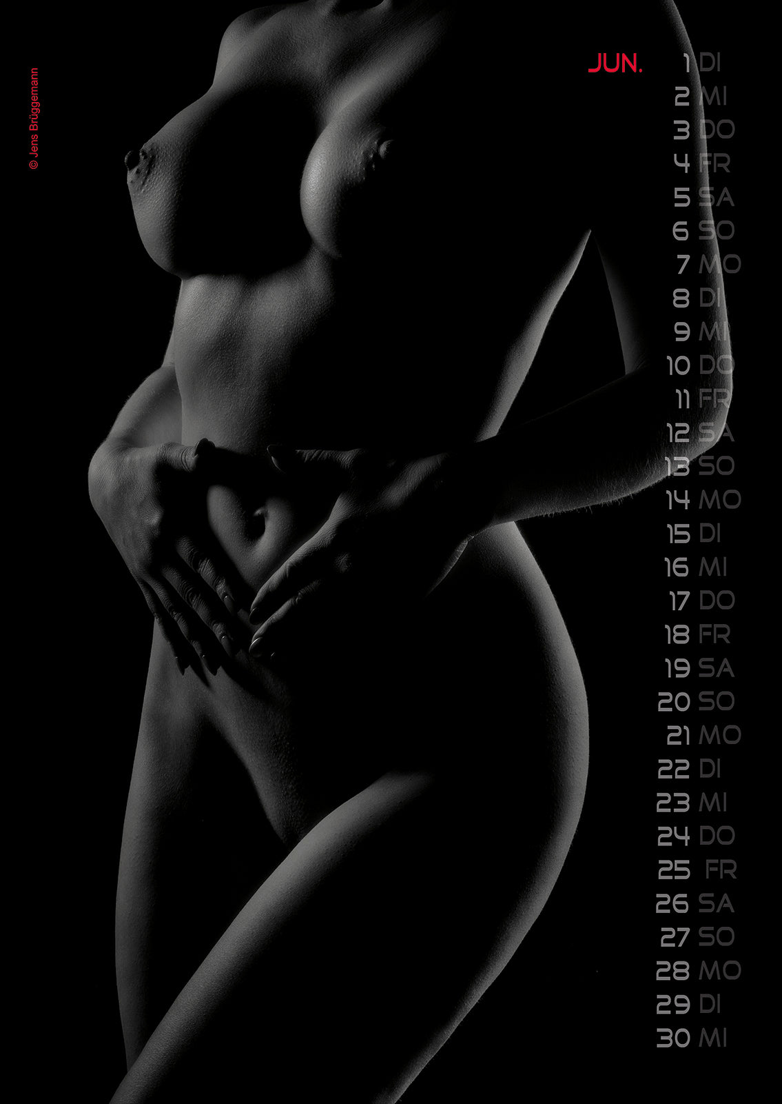 Hot Stuff Kalender 2027 DIN A4 – kontrastreiche Schwarz-Weiß-Fotografie mit weiblichem Model in seitlicher Silhouette