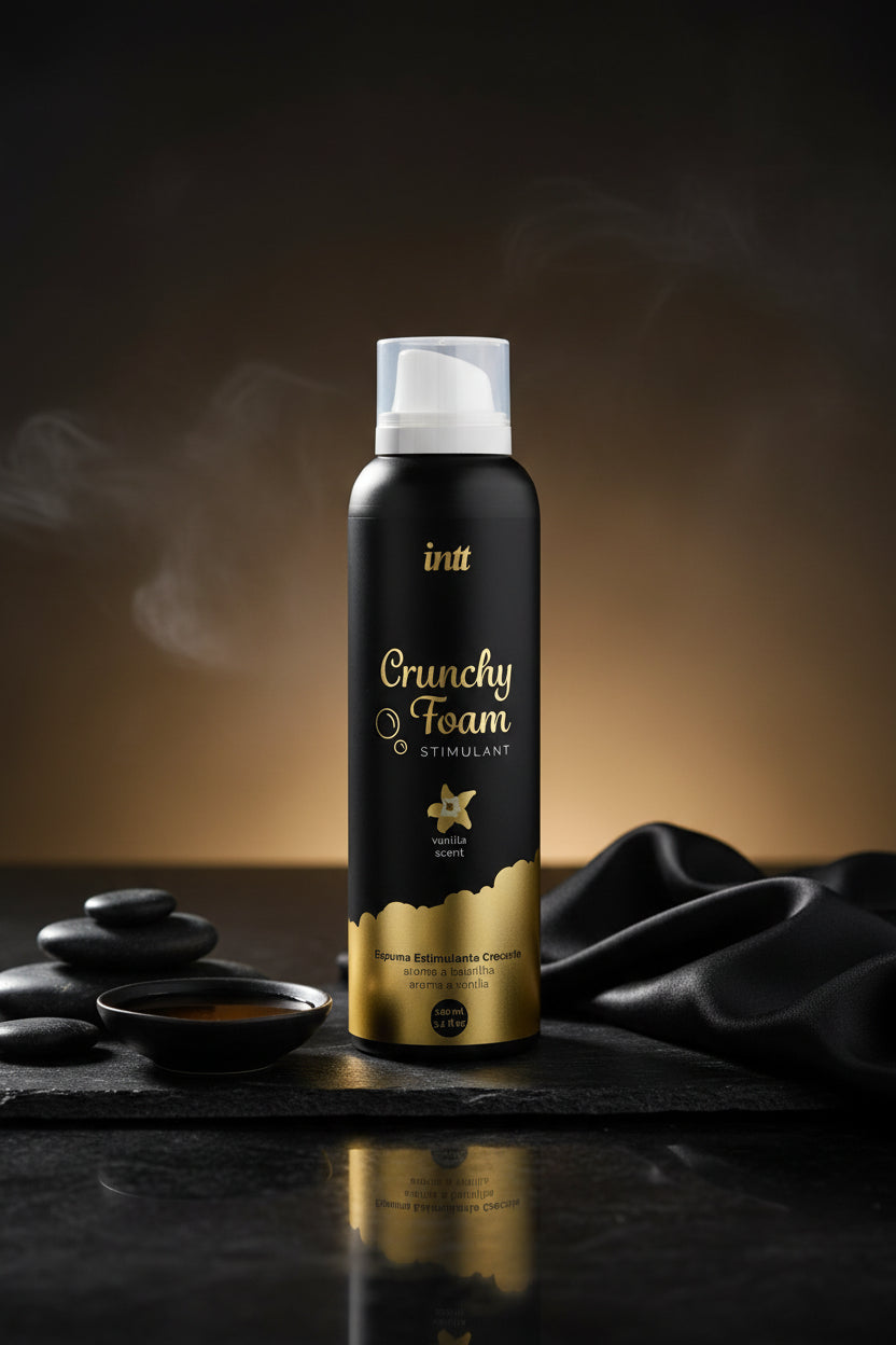 Crunchy Vanilla Massageschaum von intt in luftiger Konsistenz