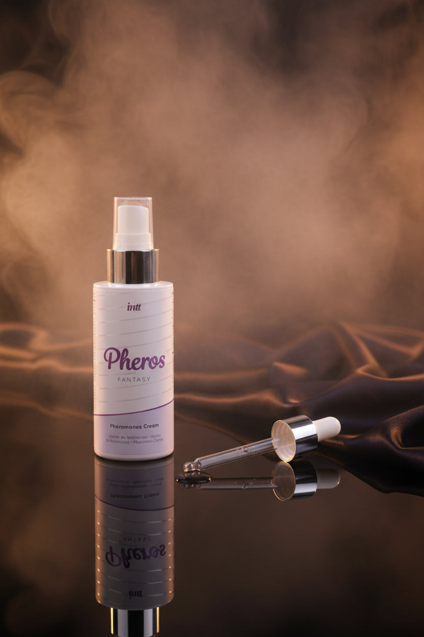 Pheros Pheromoncreme von intt in einer eleganten Tube