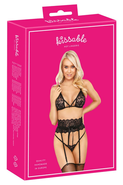 Verpackung des Kissable Straps-Dessoussets aus schwarzer Spitze mit Abbildung des dreiteiligen Sets