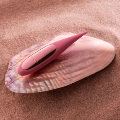 Detailaufnahme der flexiblen Spitze des LELO DOT Travel Klitorisstimulators