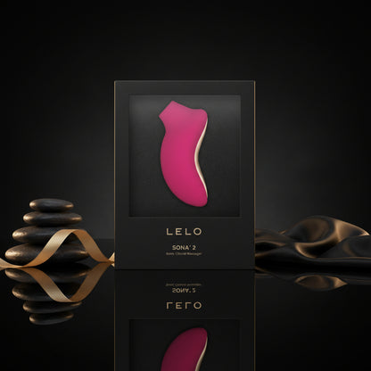 LELO SONA 2 Druckwellenvibrator in Pink mit luxuriöser Produktverpackung