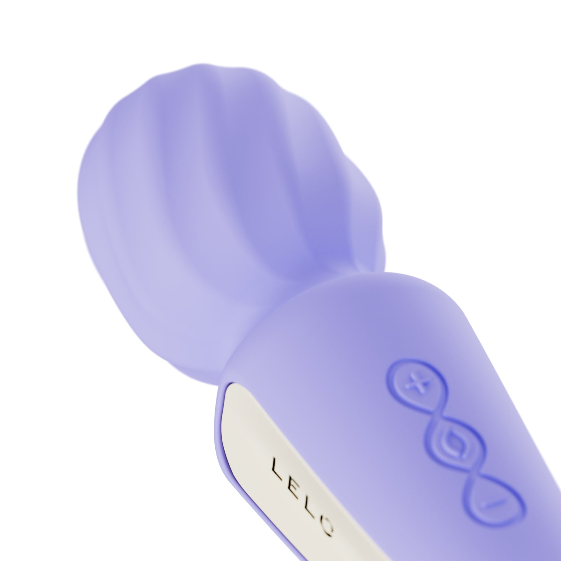 LELO Switch lilac Bedienelemente und strukturierter Kopf im Detail