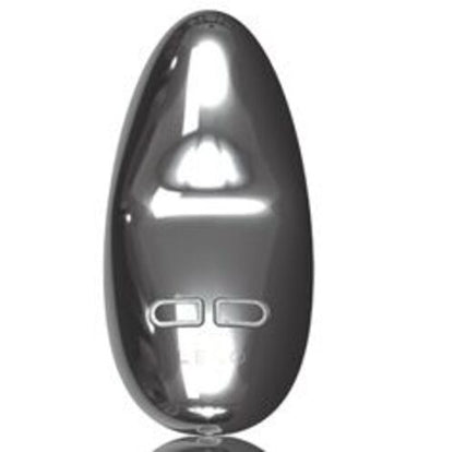 LELO YVA Edelstahlvibrator in glänzender Frontansicht für luxuriöse Intimate-Wellness-Momente